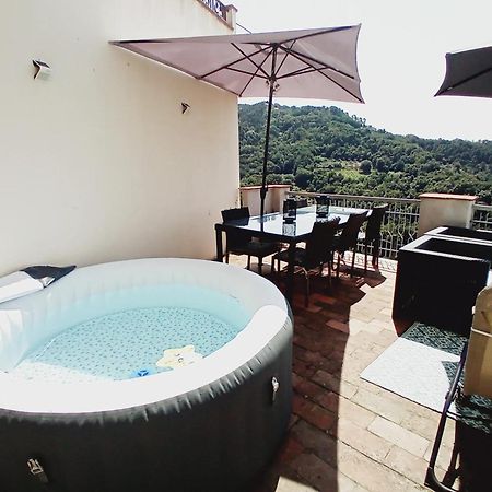 Comfortable Apartment With Sea View In Falcinello ภายนอก รูปภาพ